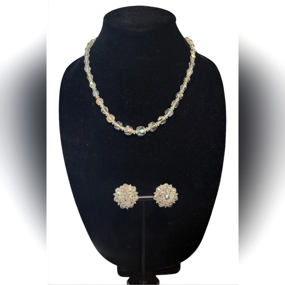 Vintage Aurora Borealis Made in England Necklace & Jonne Clip On Earrings - Picture 1 of 10